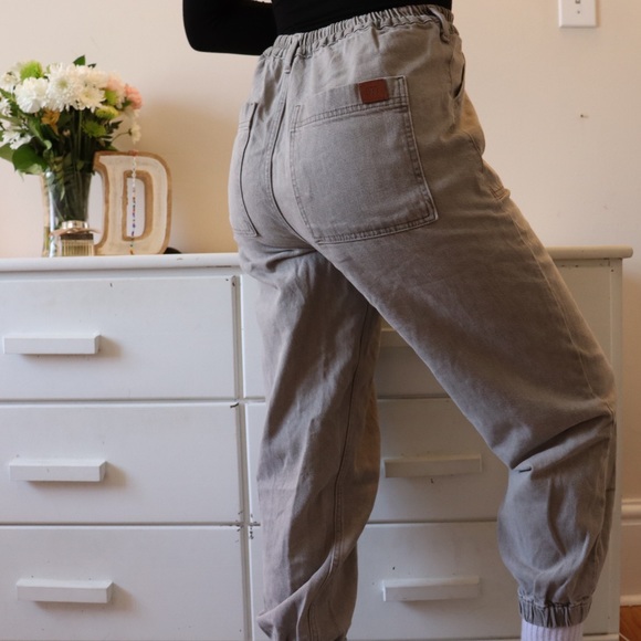 Urban Outfitters Grey Denim Pants - Picture 2 of 3